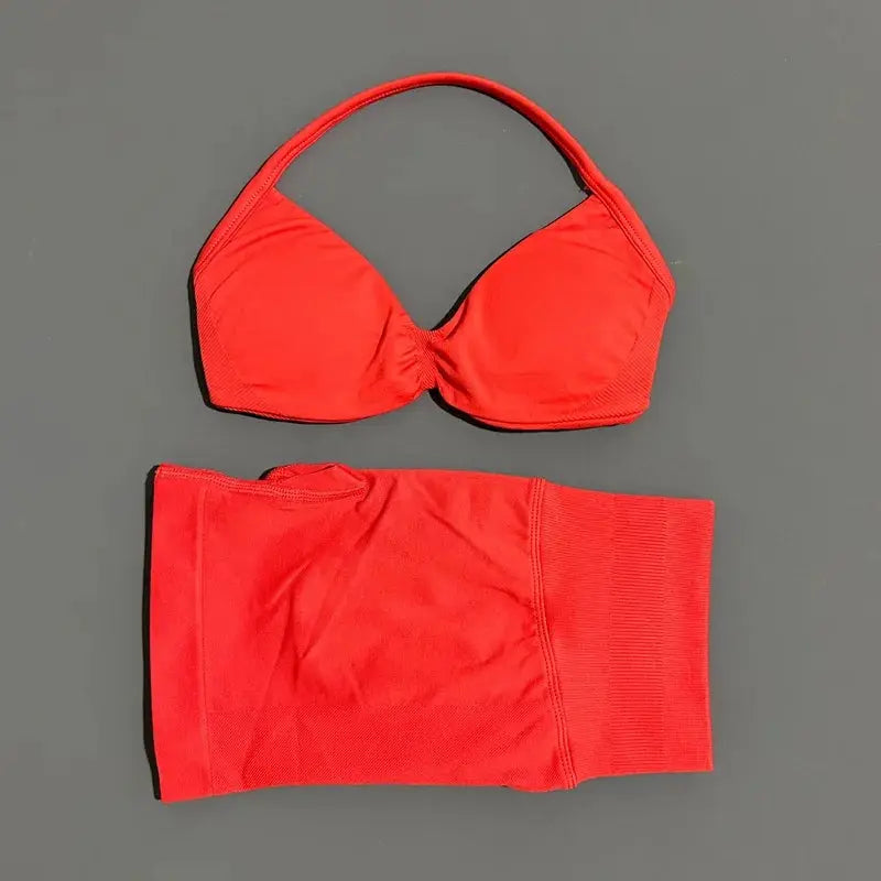 Histello 2 Piece Women Yoga Set Strappy Bra Top Scrunch Shorts