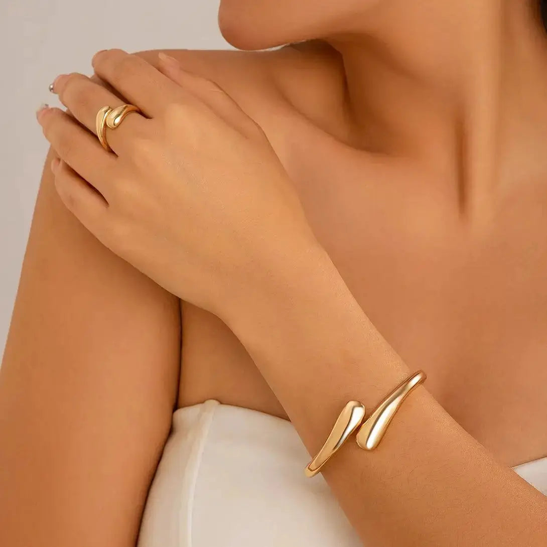 Water Drop Wide Metal Bangle For Women Gold Color Geometric Twisted Steampunk Jewelry Gift