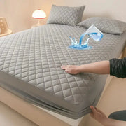 Quilted Waterproof Fitted Sheet by Simples Market for single or double beds, grey