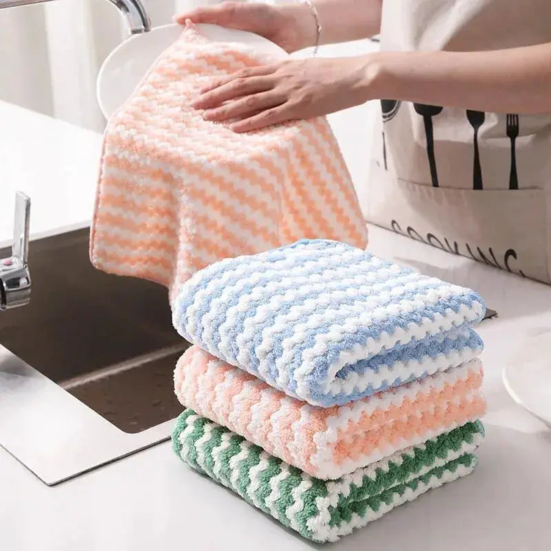 Microfiber kitchen towels set of 4 in pastel colors with wave design