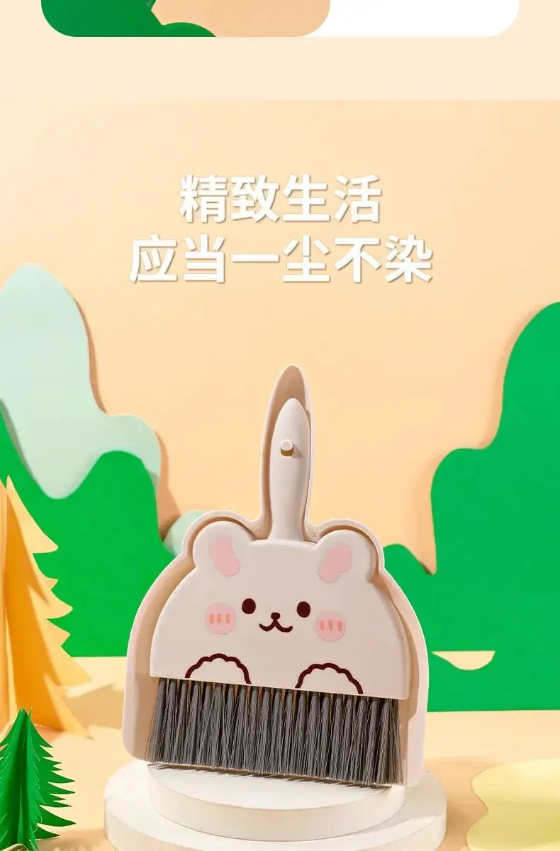 Simples Market mini cartoon desktop broom for student desks, cream bunny-shaped plastic brush with black bristles