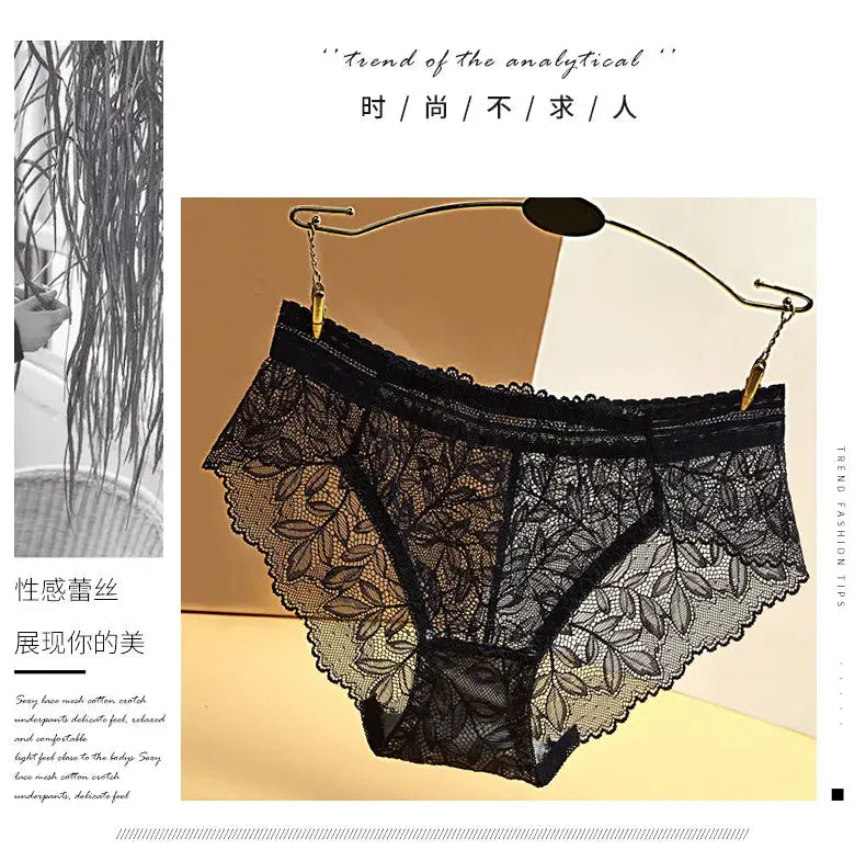Women's black lace panties with floral pattern, low-rise briefs by Simples Market
