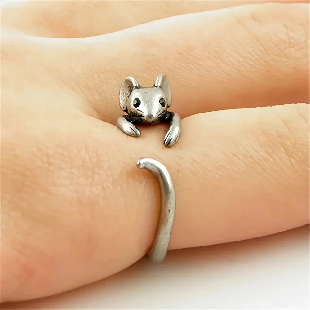 Adjustable Alloy Rat Ring Vintage Style Cute Low Allergy Eco Friendly Accessory Ideal Holiday Gift