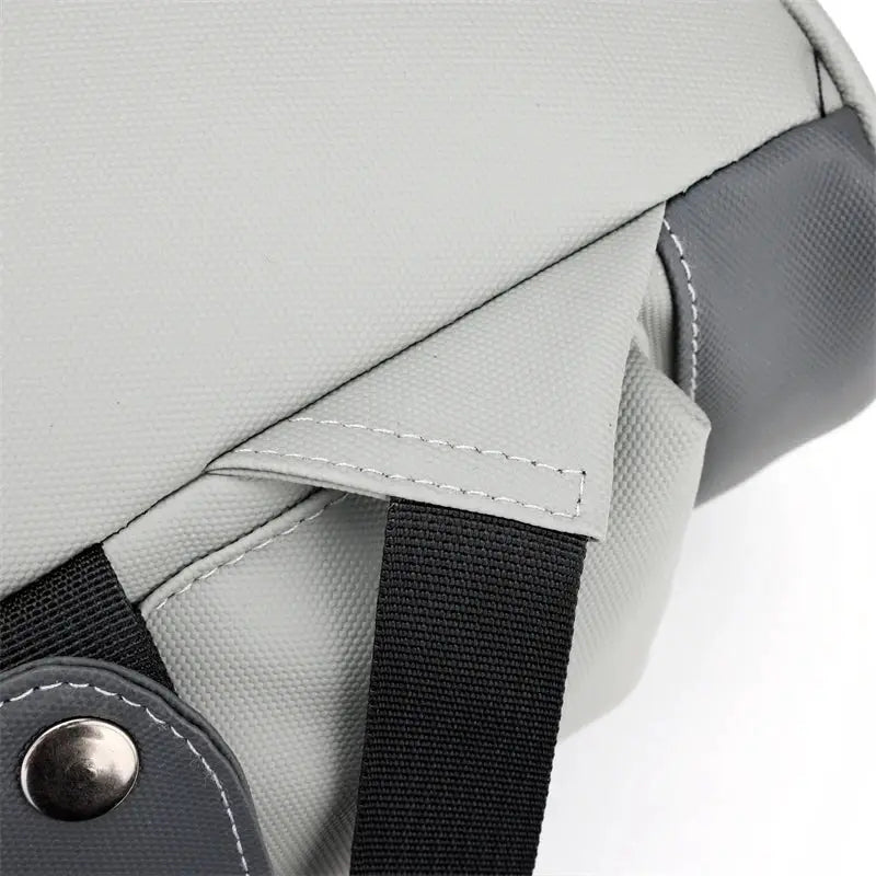 Simples Market USB Charging Urban Man Backpack in light gray waterproof fabric with black strap