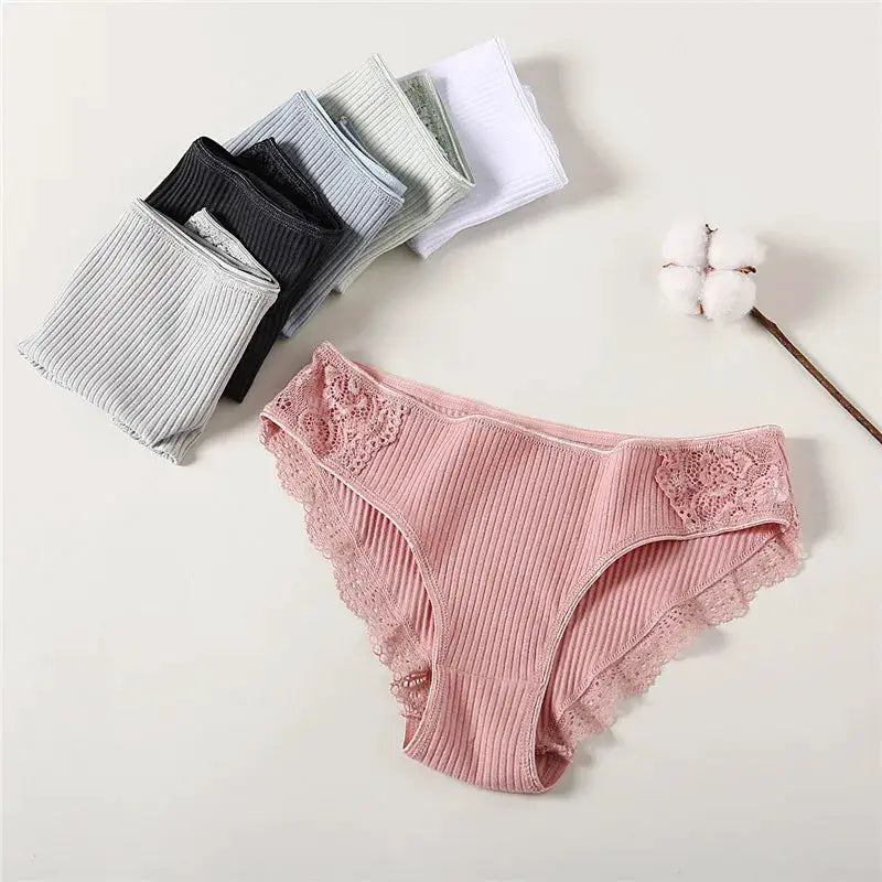 FINETOO 3pc women's cotton low-rise panties set; pink lace patchwork briefs with soft cotton, Simples Market.
