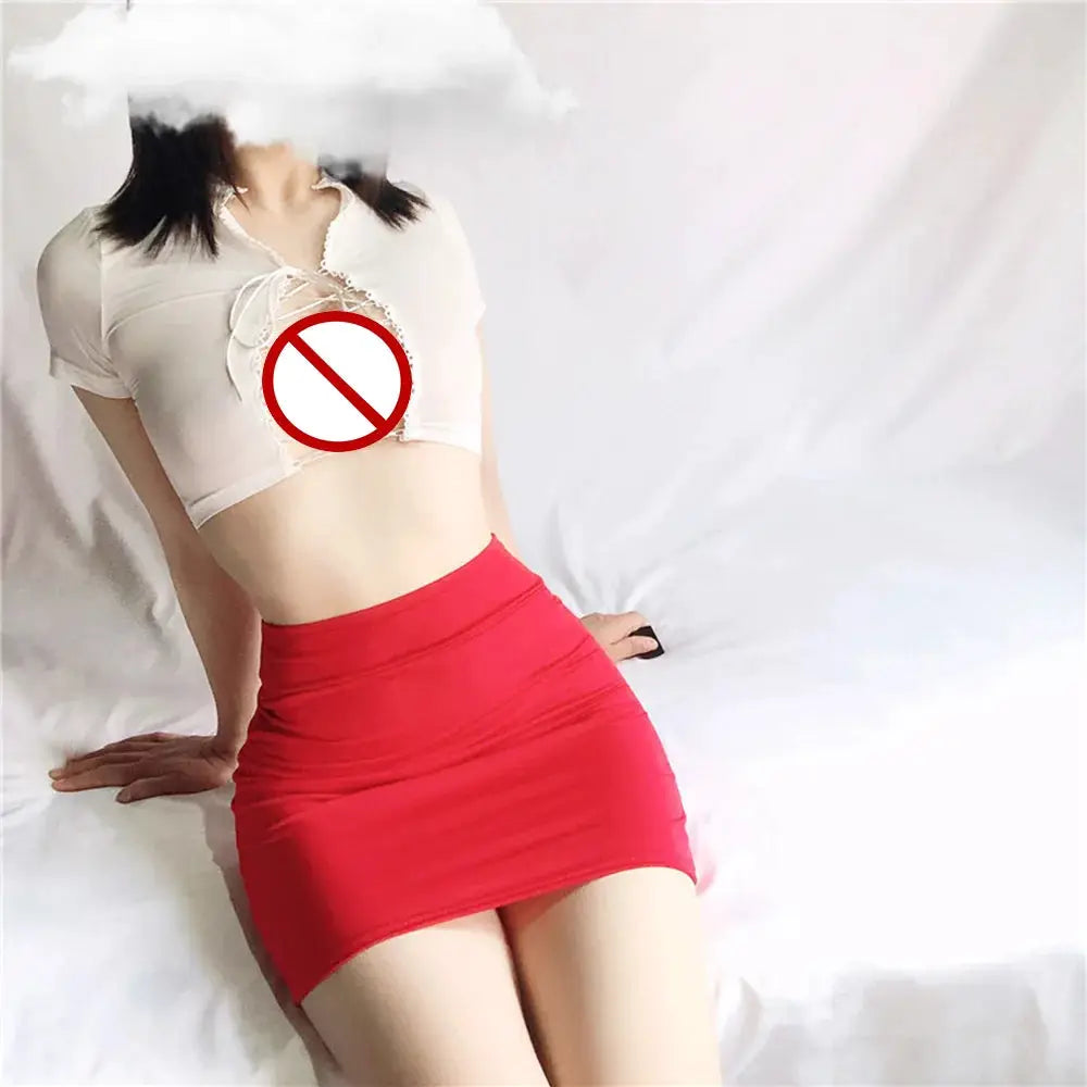 Simples Market red micro mini skirt for women; hip-hugging, solid color.