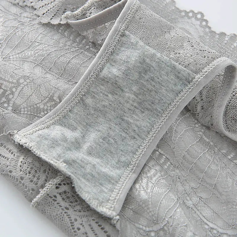 Simples Market lace panties, mid-rise seamless underwear in gray lace, breathable comfort
