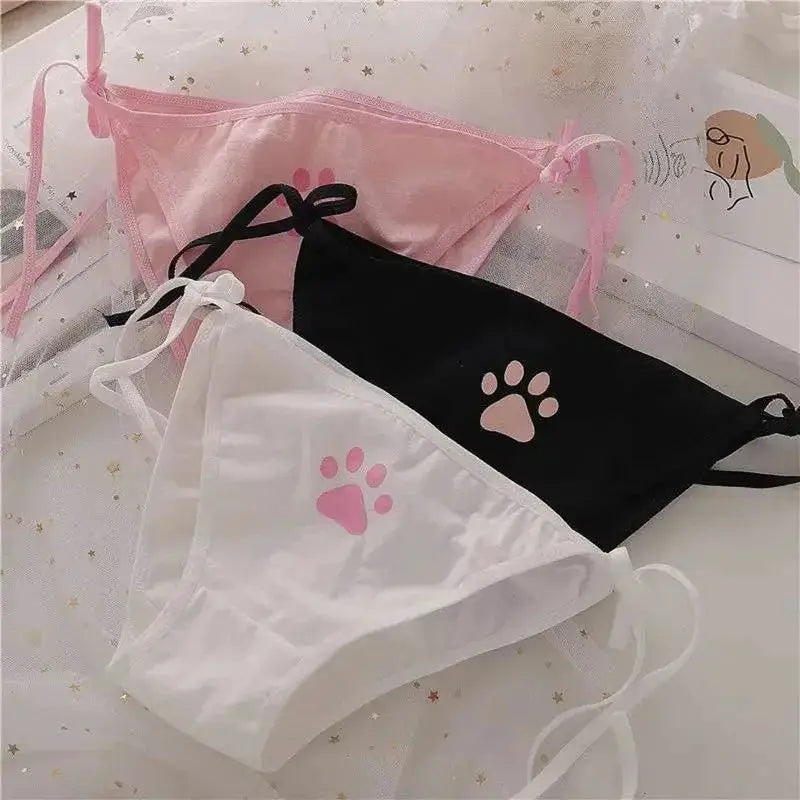 3pc set of low-waist panties in pink, white and black with paw-print motif
