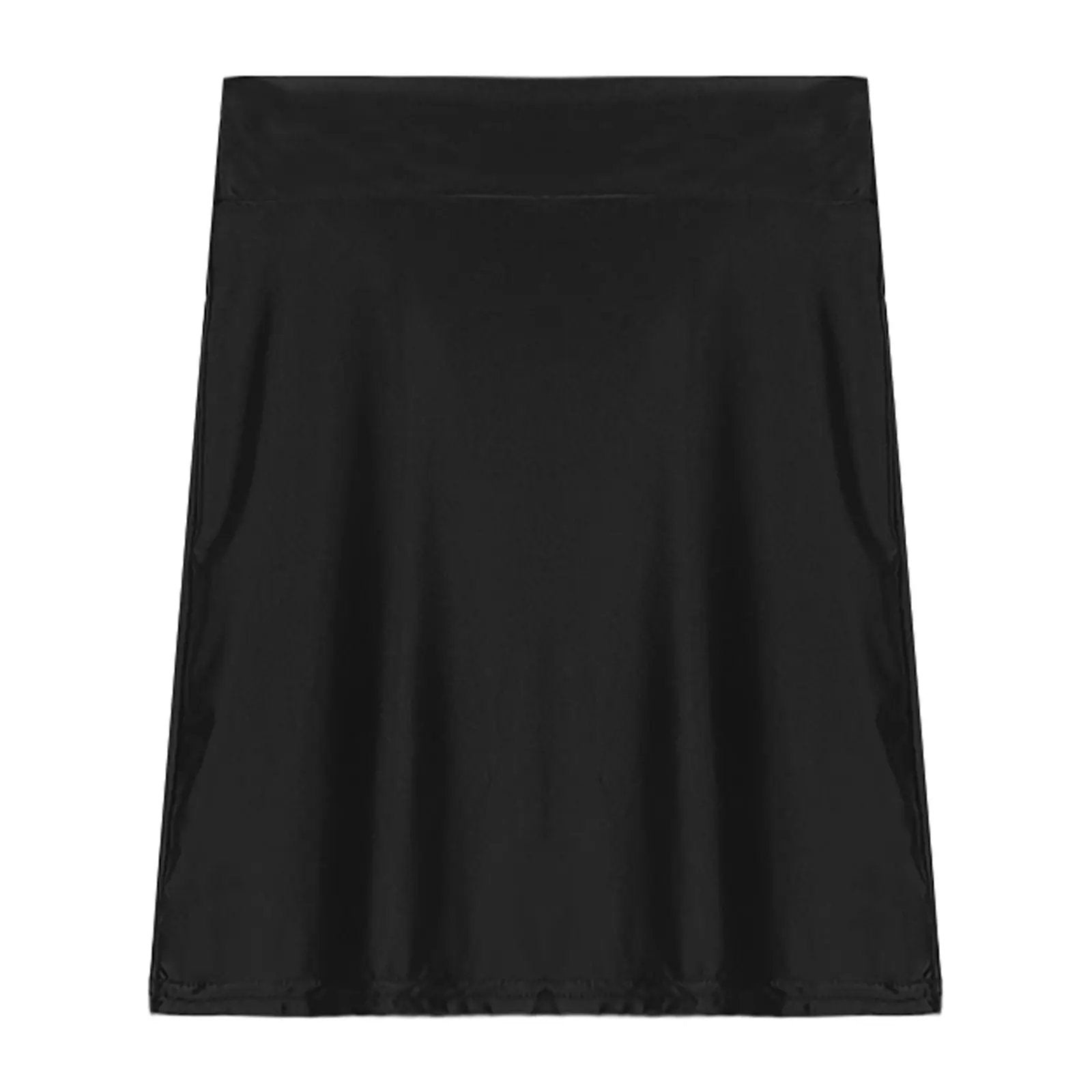 Mini black patent leather skirt by Simples Market, glossy finish