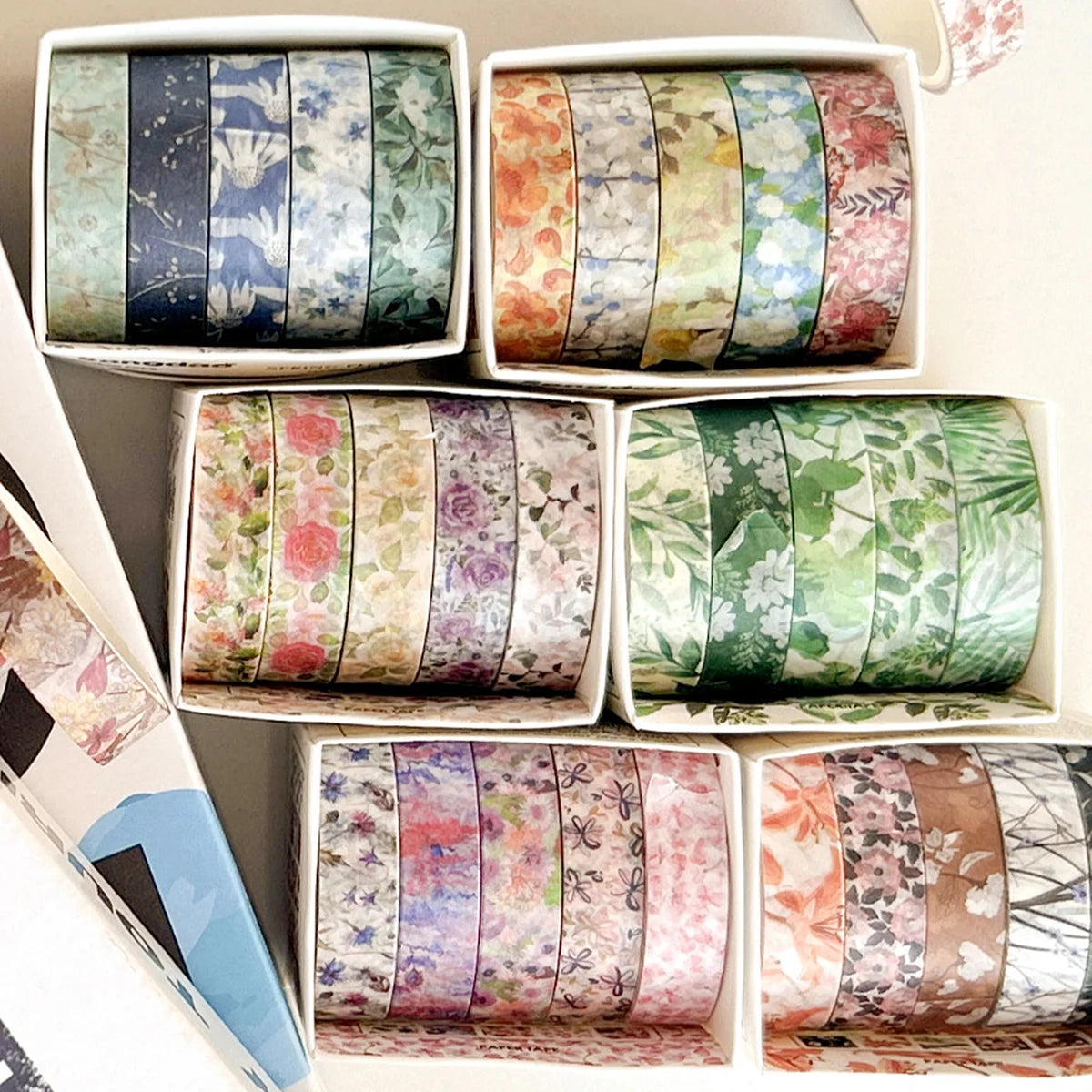 Washi tape set: Simples Market five-roll boxed floral washi tapes in romantic flower patterns