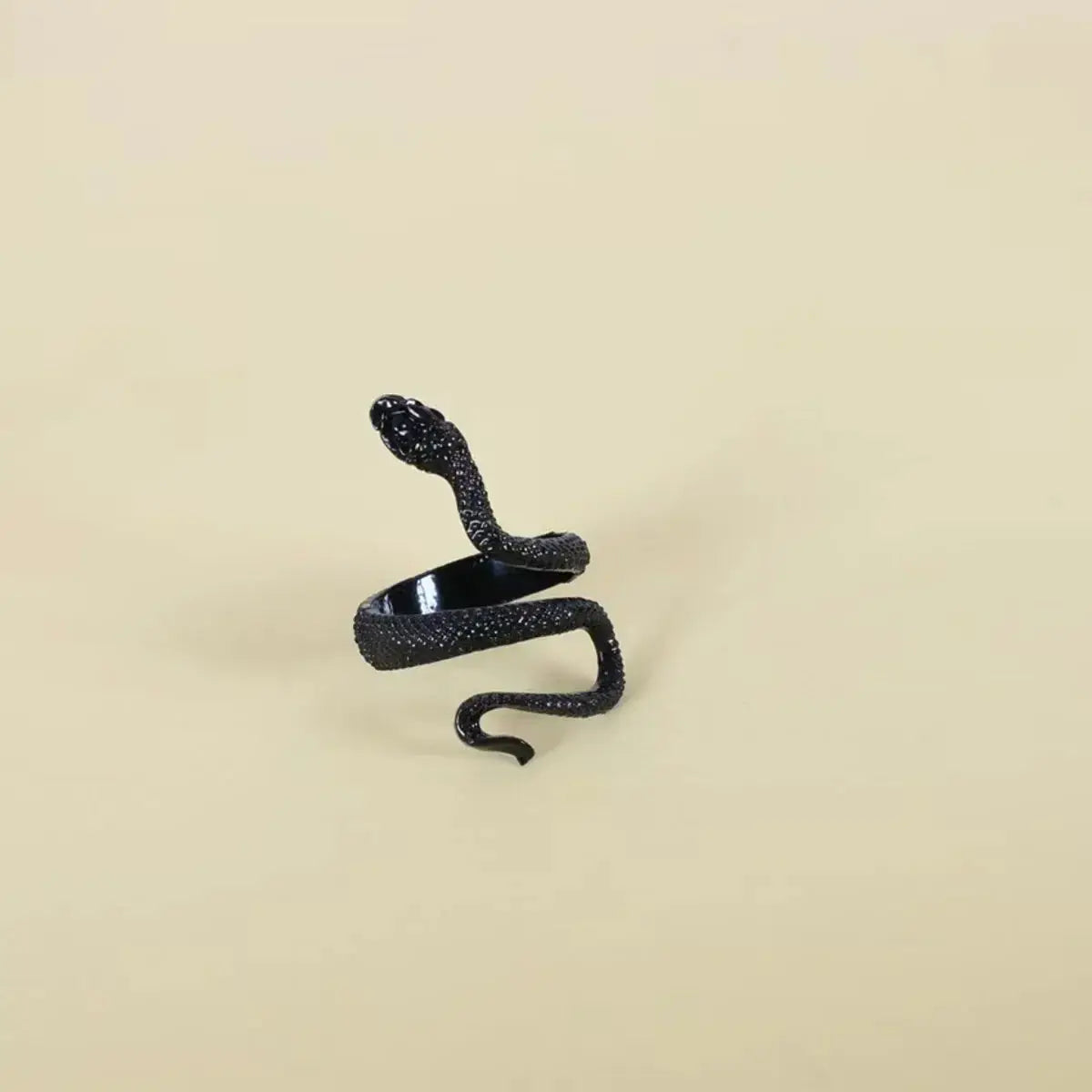 Unisex Punk Goth Snake Ring Black Plated Adjustable Fashion Jewelry For Men And Women Party Gift