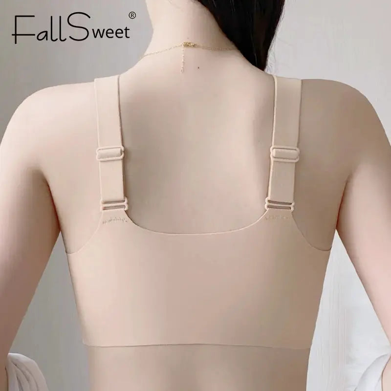 FallSweet plus-size wireless bra by Simples Market in beige, seamless soft cups; back view with adjustable straps