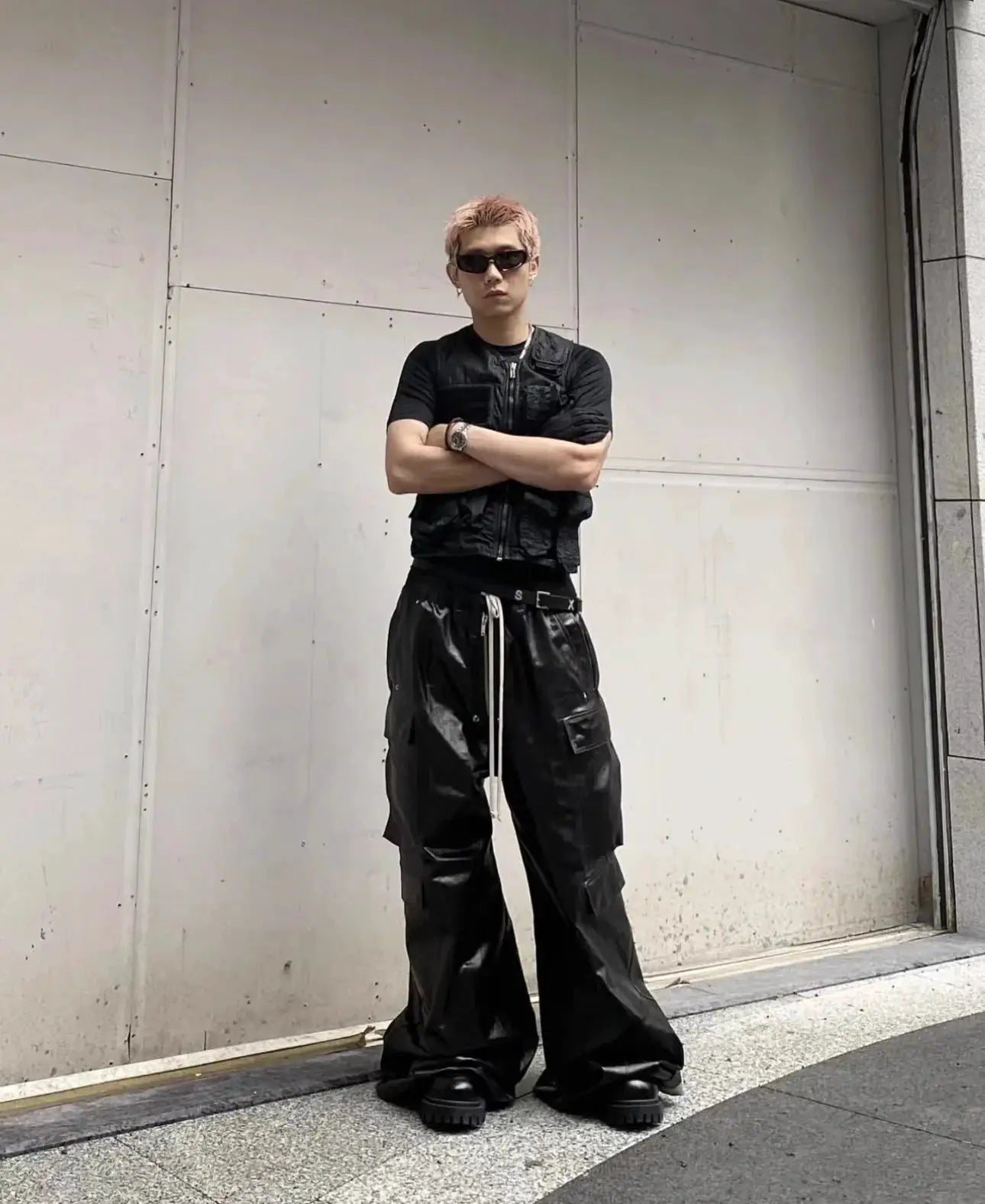 Owen Seak men's cargo pants, black loose-fit gothic style, size XL