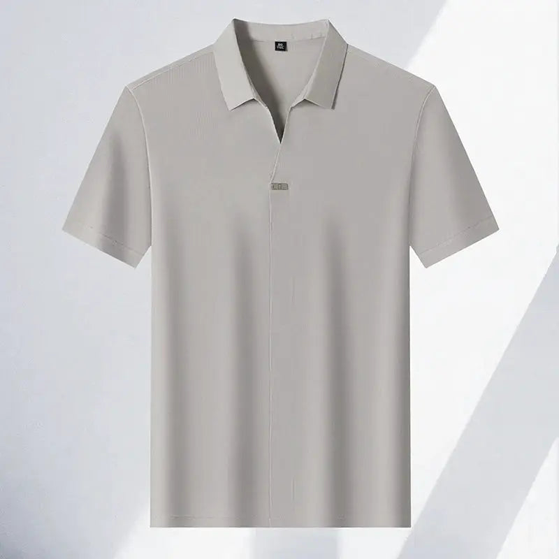 Simples Market men's short-sleeve polo shirt, light gray solid color, casual summer wear.