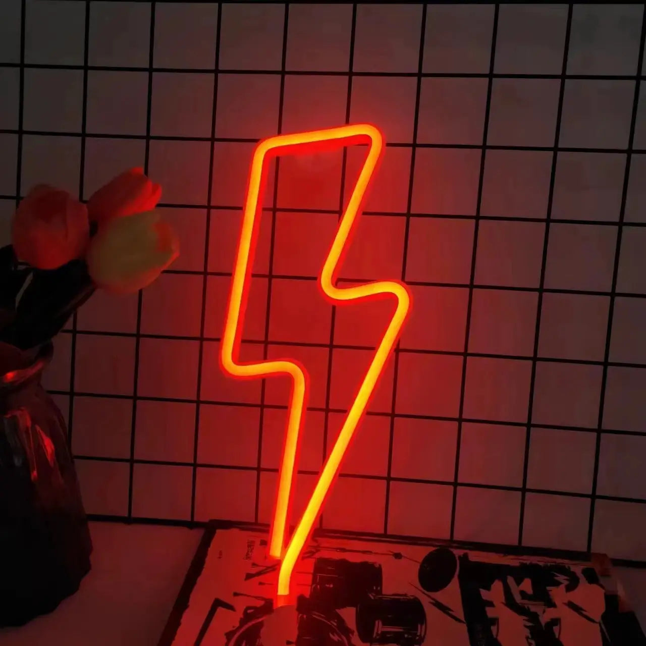 Lightning LED neon light, orange glow, USB-powered decor