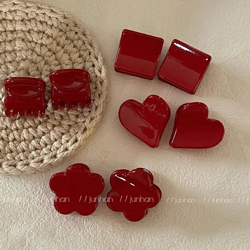 GlamClip Red Mini Duckbill Hair Clip For Women With Seamless Grip And All Day Hold