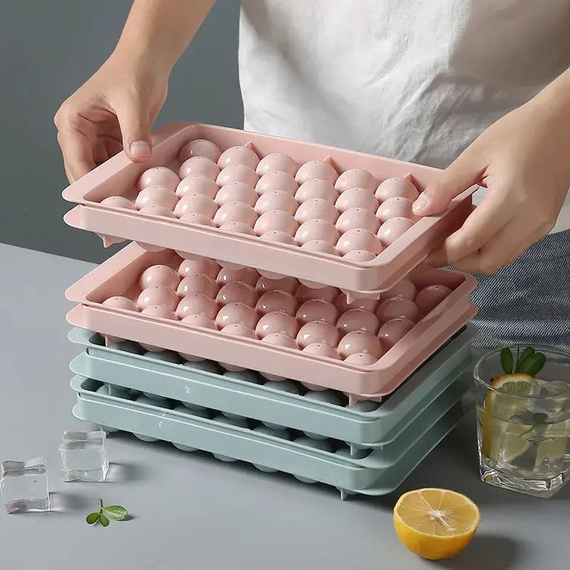 3D Round Ice Cube Tray With Lid Diamond Style Plastic Ice Mold Spherical Ice Ball Maker For Kitchen Bar