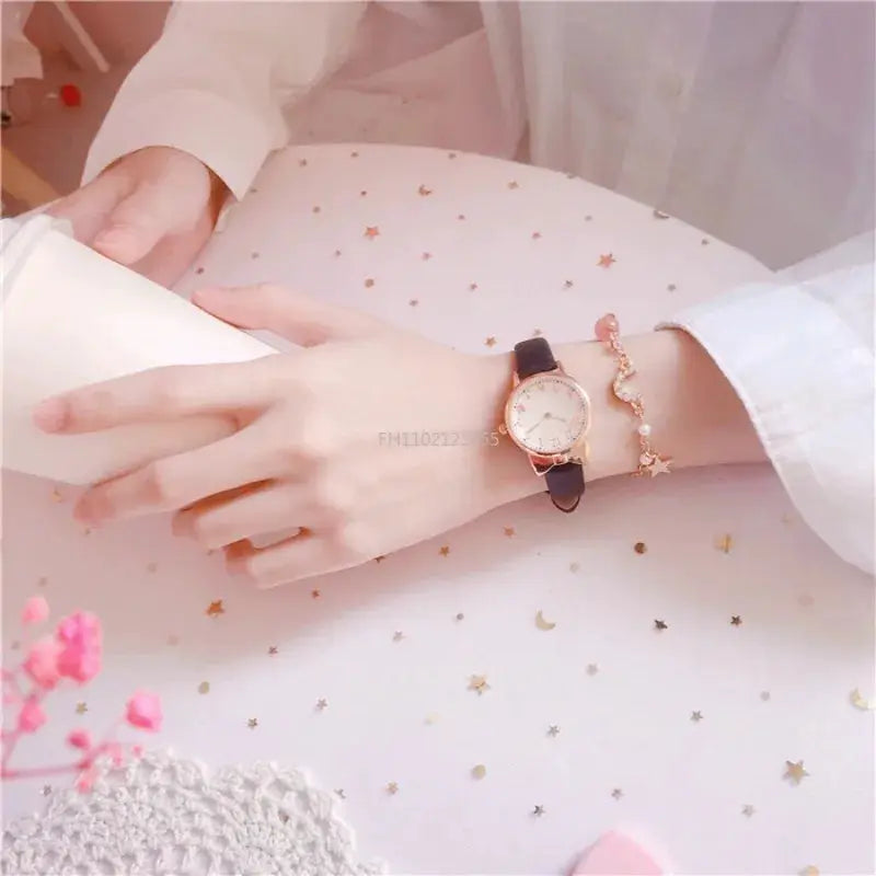 New Fashion Kids Digital Dial Girls Watch Leather Strap Quartz Movement Durable Timepiece Gift