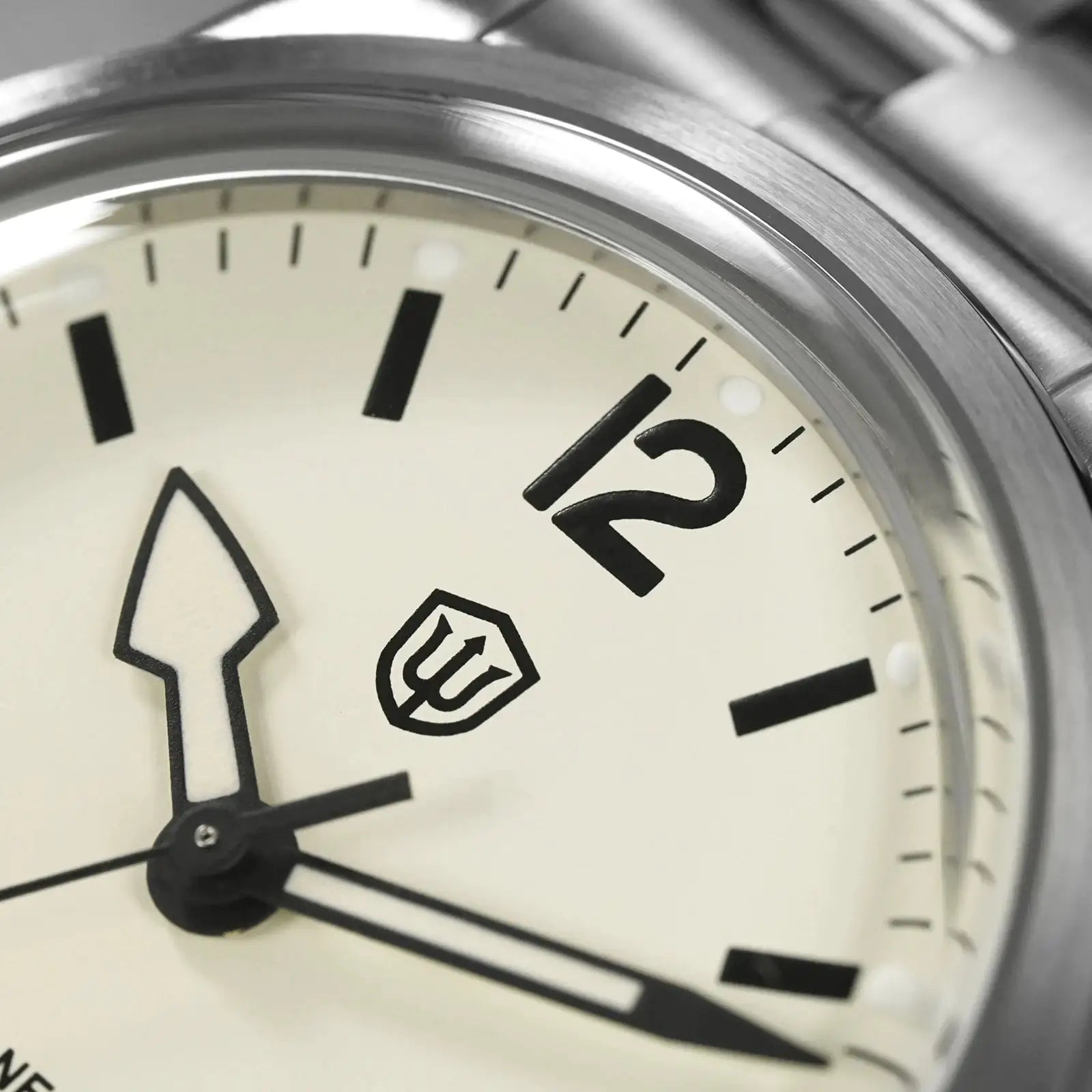 Watchdives WD1960S V2 wristwatch; stainless steel case, white dial with bold black markers and 12, sapphire crystal