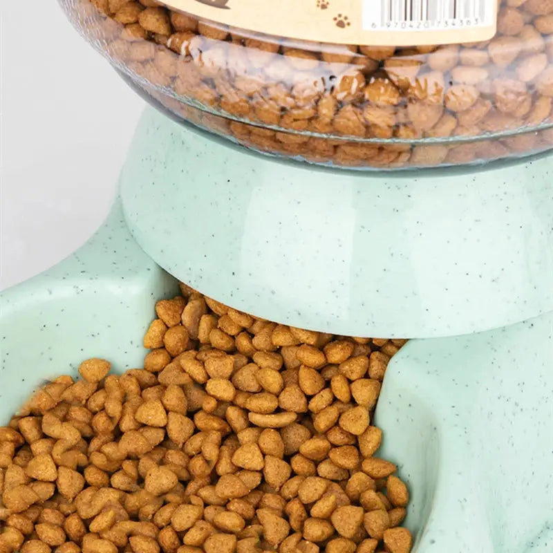 Large Capacity Pet Feeder Bowls For Dogs And Cats Automatic Water Dispenser And Dual Food And Water Compartments