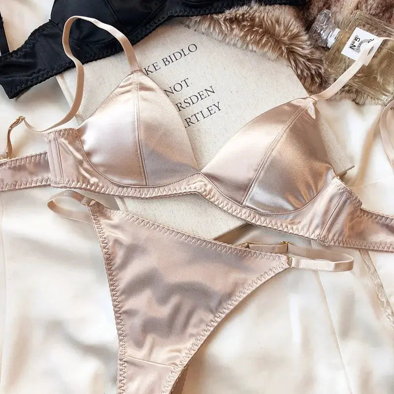 Summer Women Wireless Bra And French Bralette Thong Set Triangle Cup