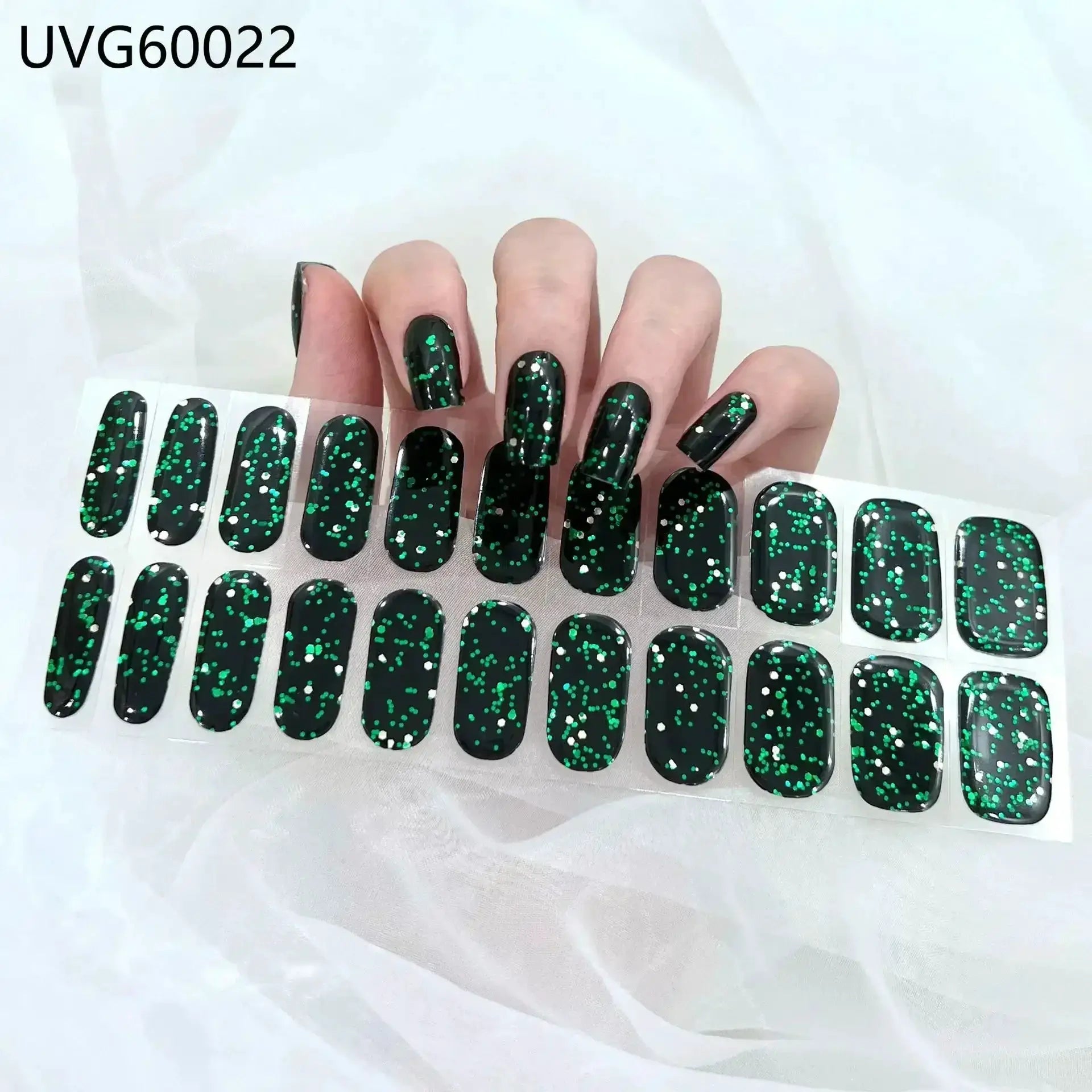 Simples Market gel nail wraps; 16/20/22-tip full-cover set in dark green with green and white glitter specks
