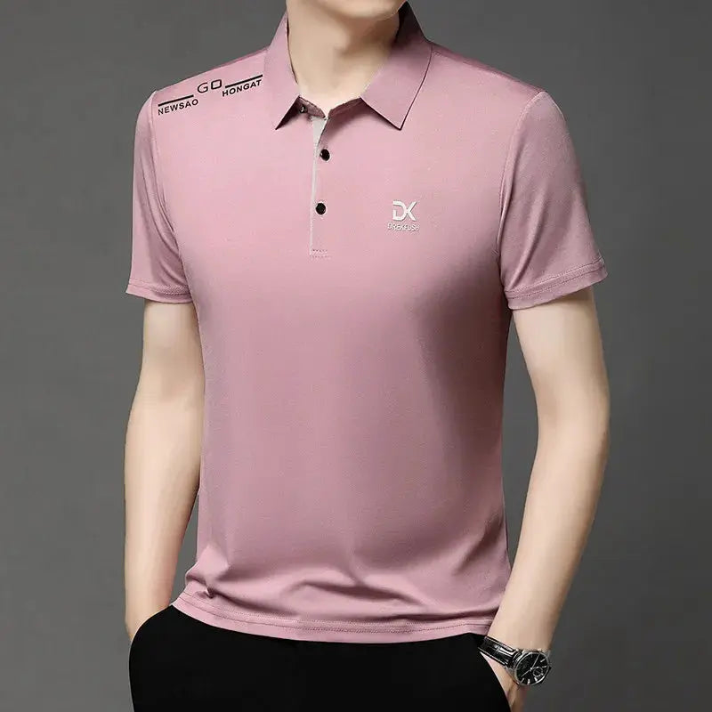 Men's pink polo shirt with chest badge logo, short sleeves, breathable fabric by Simples Market