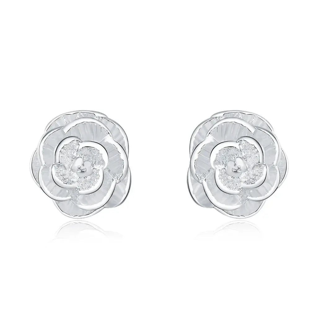 Pair of 10mm flower sterling silver stud earrings by Simples Market, elegant wedding jewelry gift