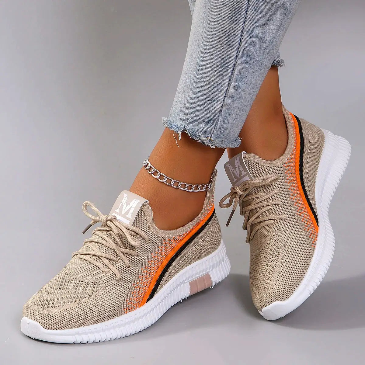 SwiftStride Womens Summer Breathable Mesh Flat Shoes Lightweight Casual Sneakers For All Day Comfort