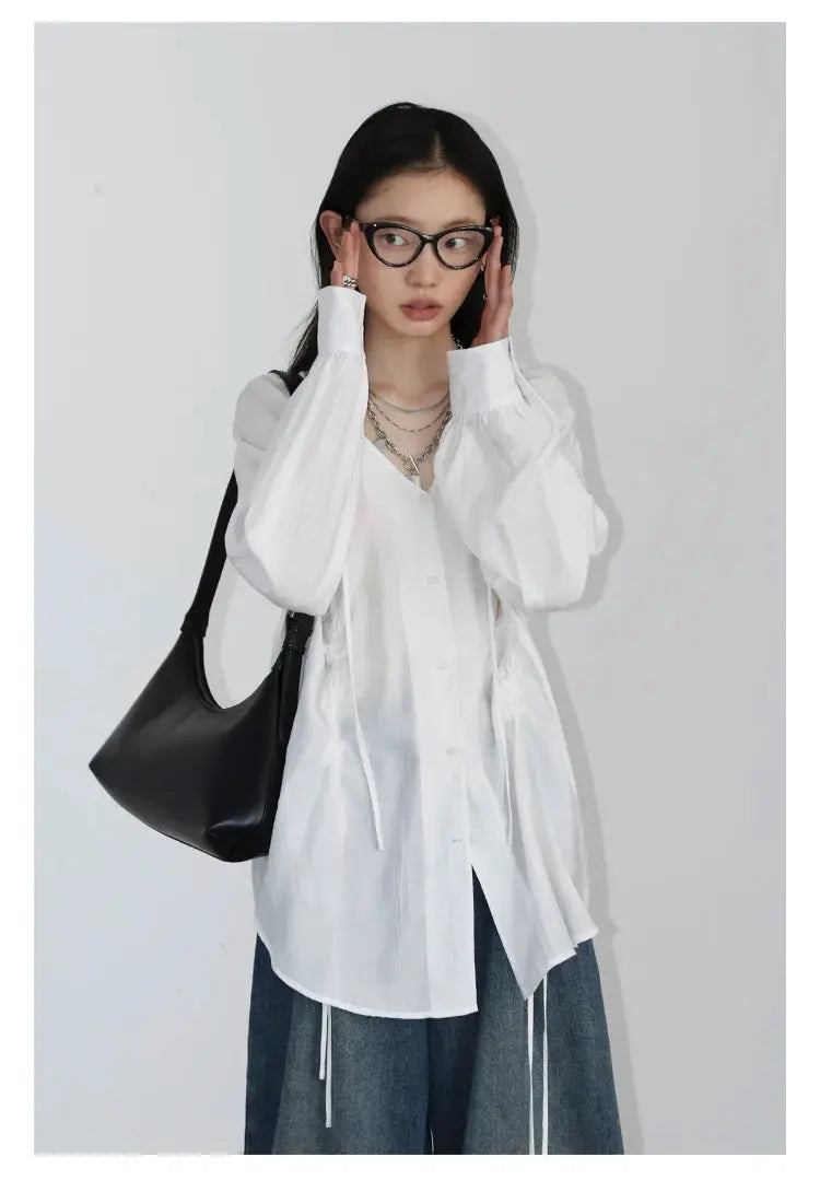 CHIC VEN Women's Loose Lace-Up Shirt in white; V-neck, long sleeves with cuffs, side drawstrings, Simples Market