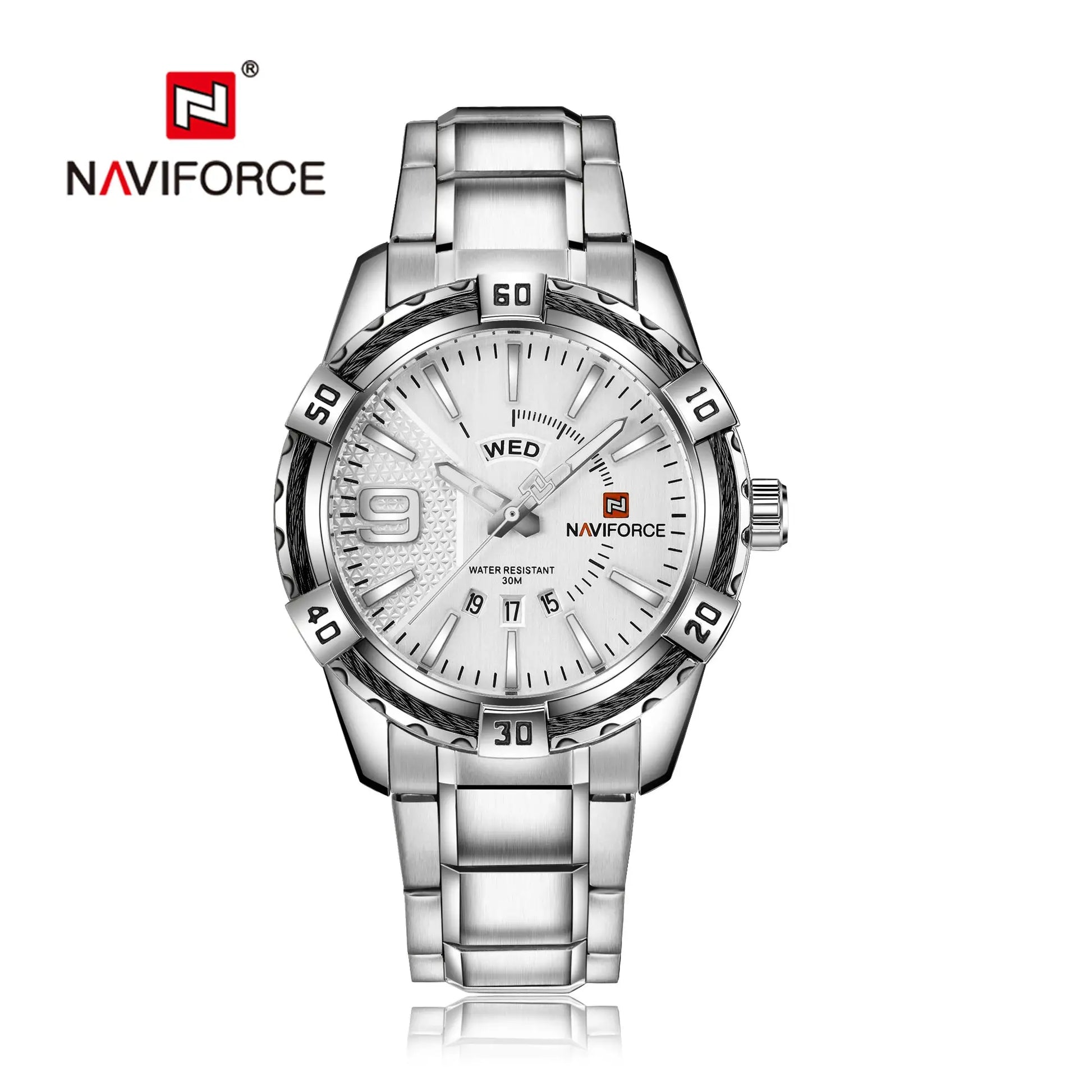 Naviforce men's stainless steel wristwatch with day/date dial and 30m water resistance