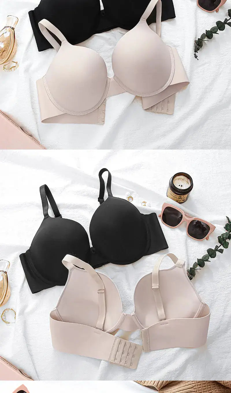 Simples Market 2-pack wireless push-up bras in beige and black with adjustable straps