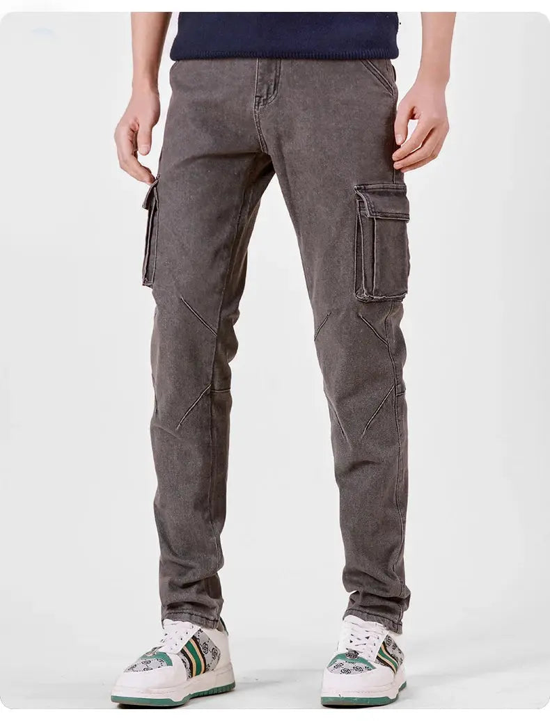Men's washed gray denim cargo pants by Simples Market, elastic waist, slim fit with cargo pockets.