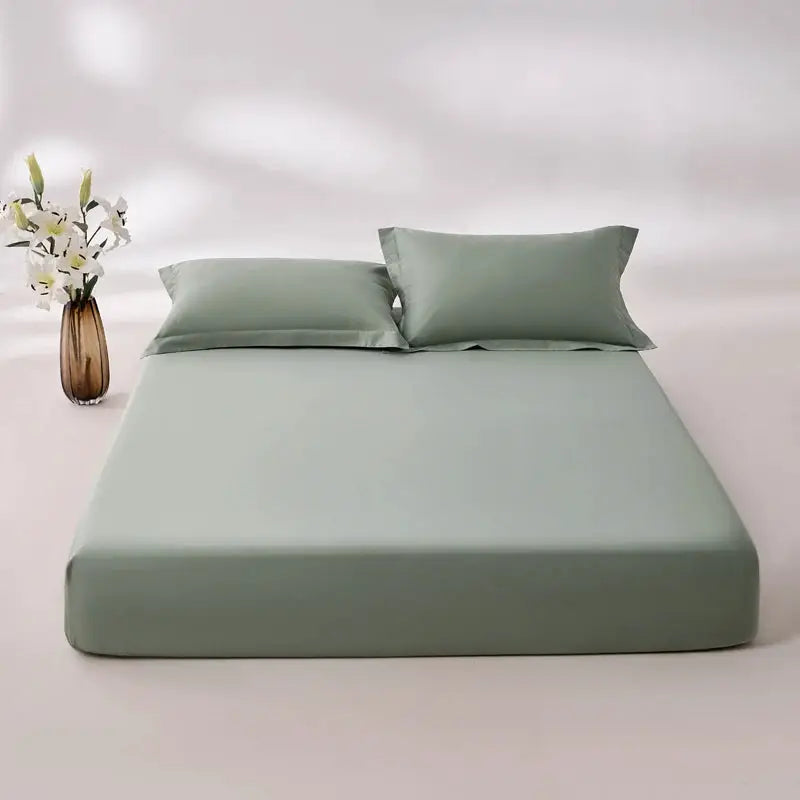 Egyptian cotton fitted sheet by Simples Market, sage green, 800TC, king/queen sizes