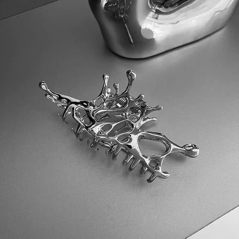 Large Geometric Claw Clips for Women Silver Metal Shark Hair Clips Korean Fashion Grab Clamps Hair Accessories