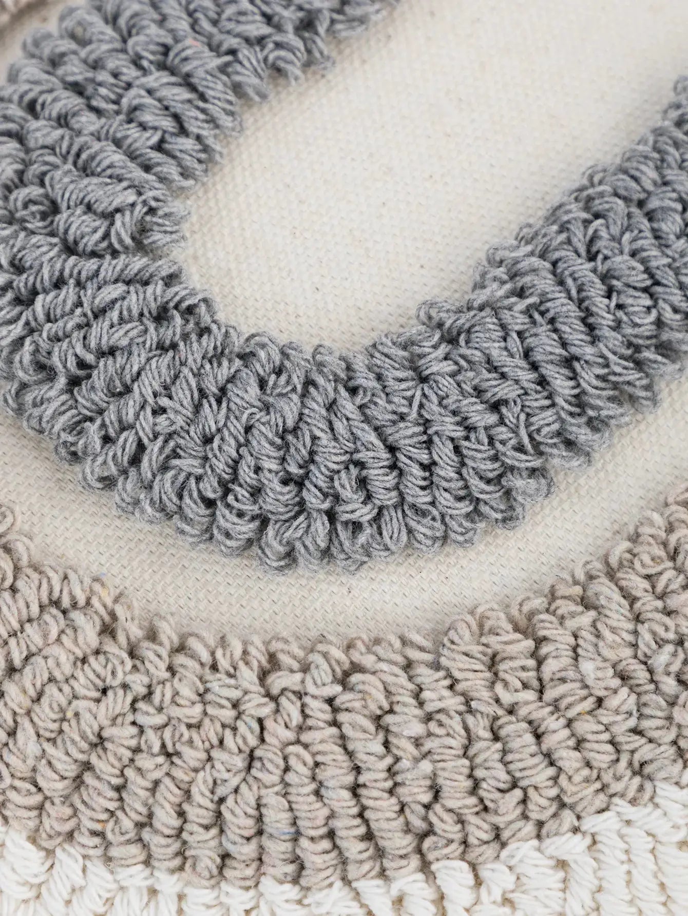 Pillow cover with chunky grey knit border and ivory center, bohemian style by Simples Market