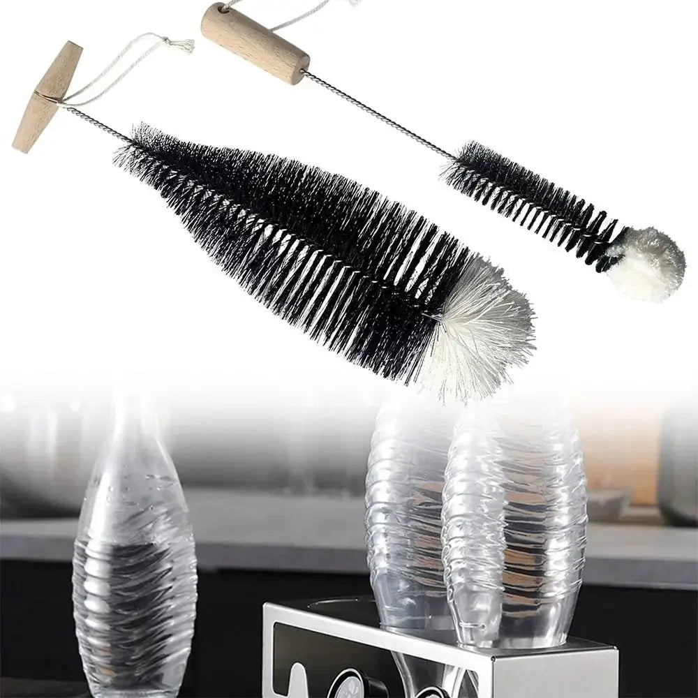 Soda Stream bottle brush set with beechwood handles; two brushes with black bristles for bottles and glasses.