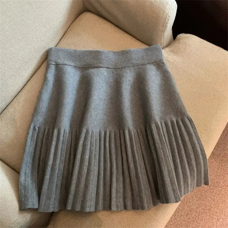 Korean Flair Pleated Mini Skirts With Knitted Design And Elastic Waist For Casual Youthful Wear