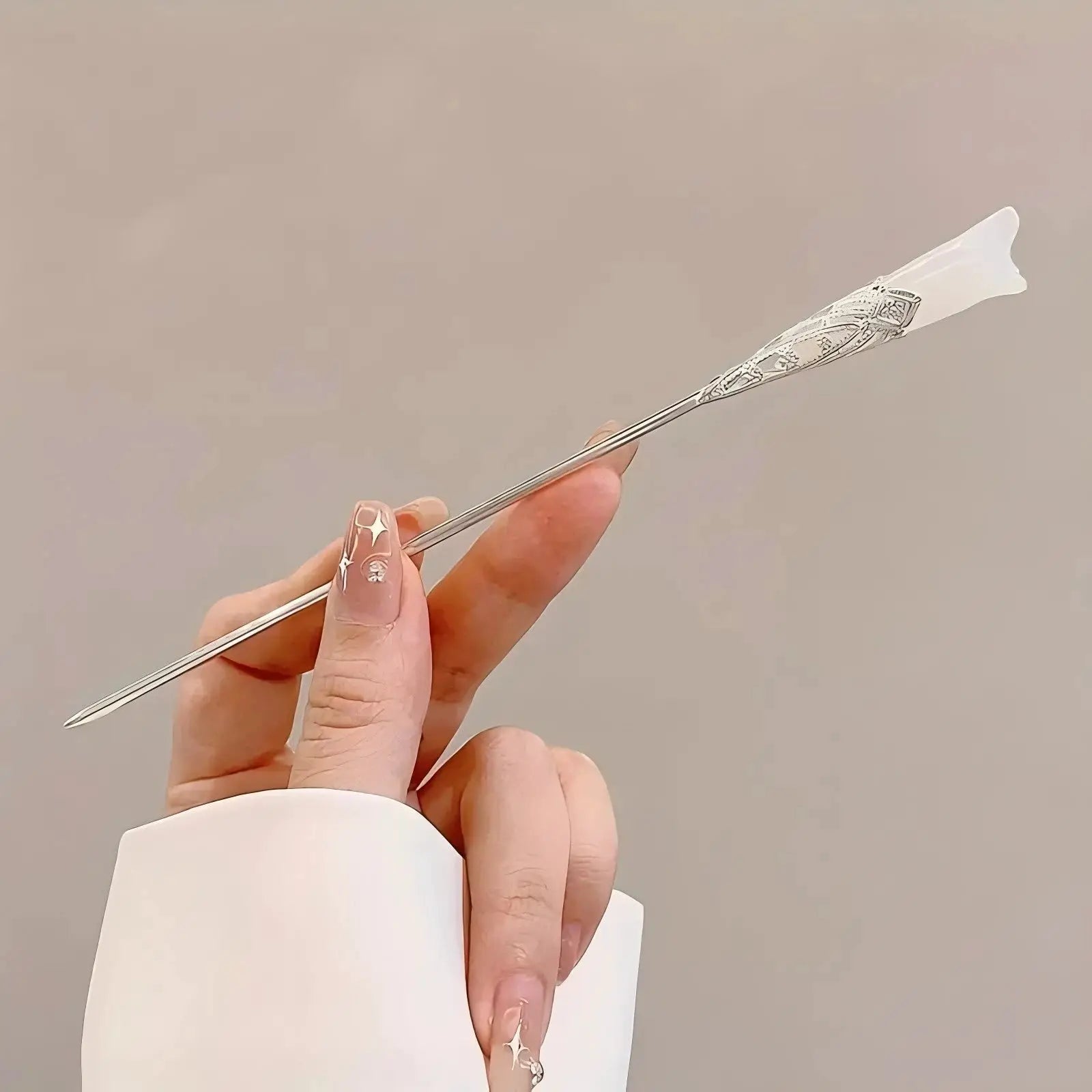 Elegant Chinese Style Tassel Hair Stick Durable Alloy With Traditional Floral Design Hairpin For Women