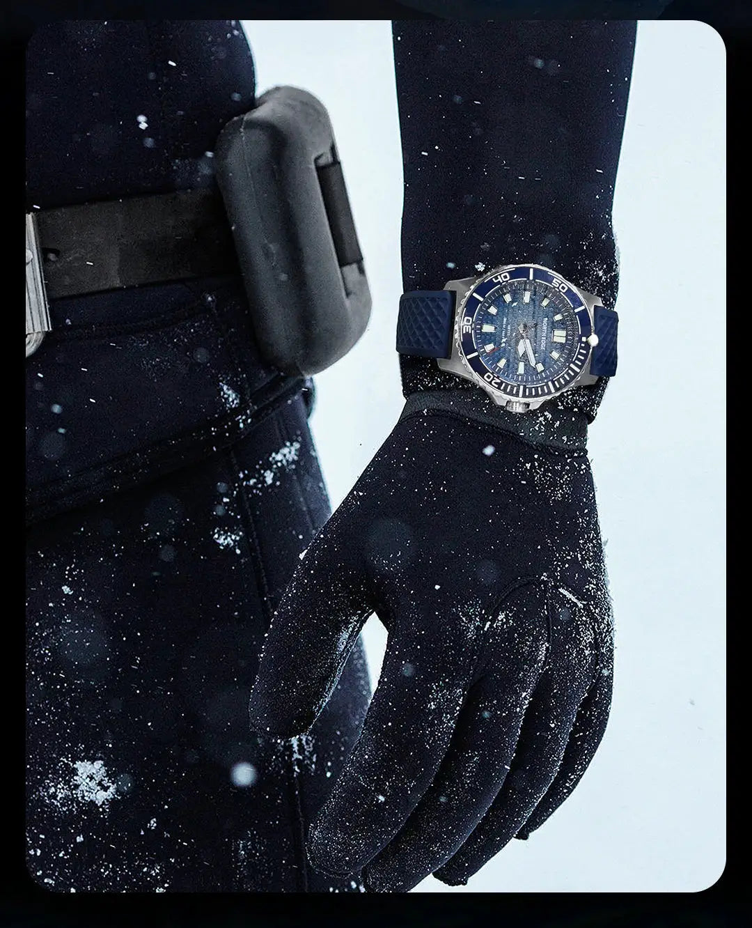 NORTH EDGE ABYSS men's diving watch, blue dial, blue rubber strap, 316L stainless steel case, 200m water resistant.