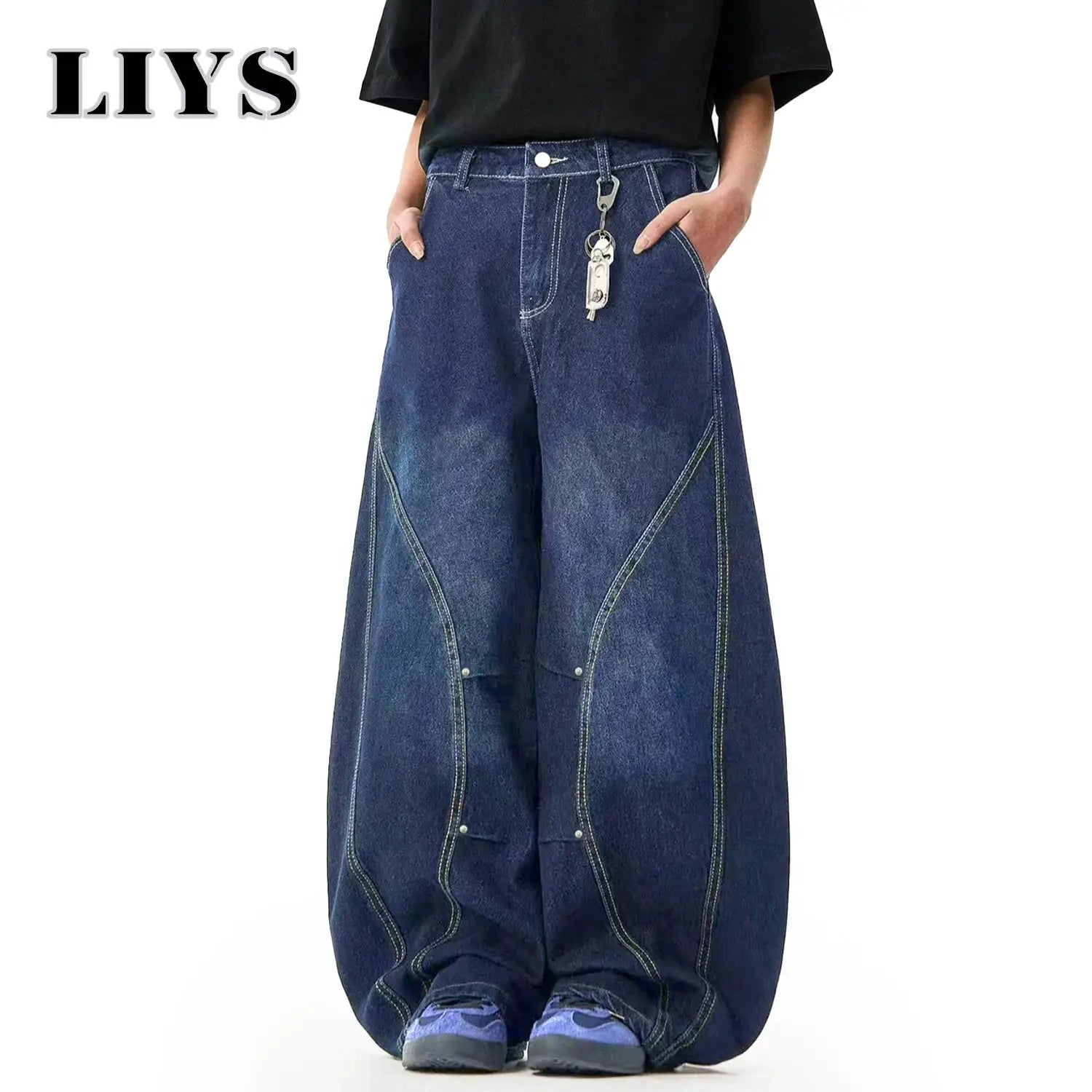 Men's blue denim wide-leg jeans from Simples Market with a baggy balloon silhouette and contrast stitching