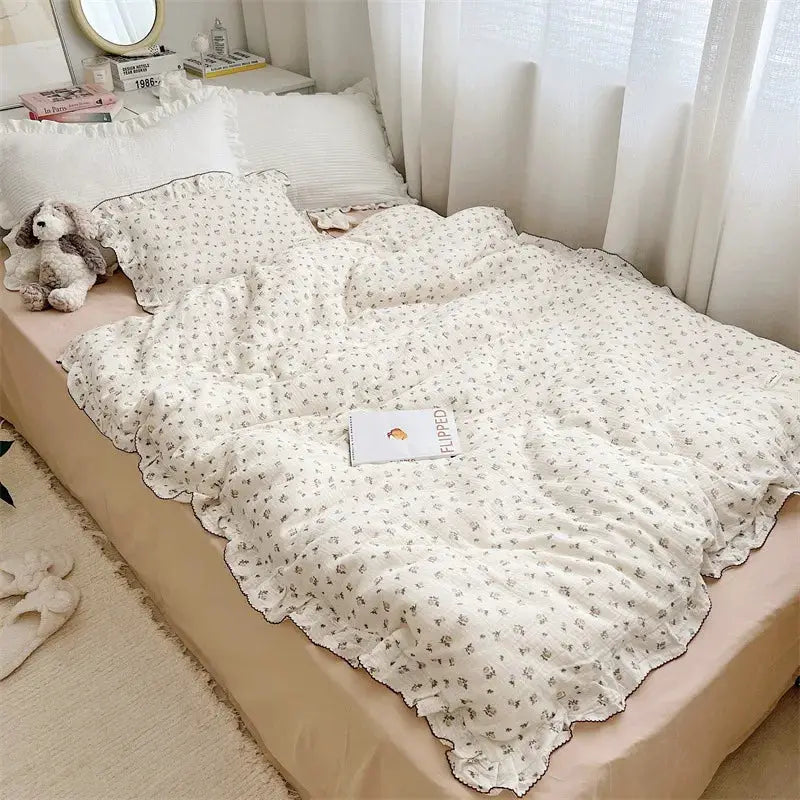 Simples Market INS Princess 3-piece duvet cover and pillowcase set; white gauze cotton with floral print and ruffle edge.