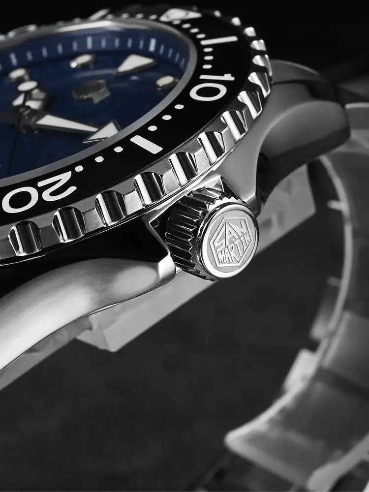 San Martin diver watch with blue dial, black bezel, stainless steel case and bracelet; SAN MARTIN crown logo.