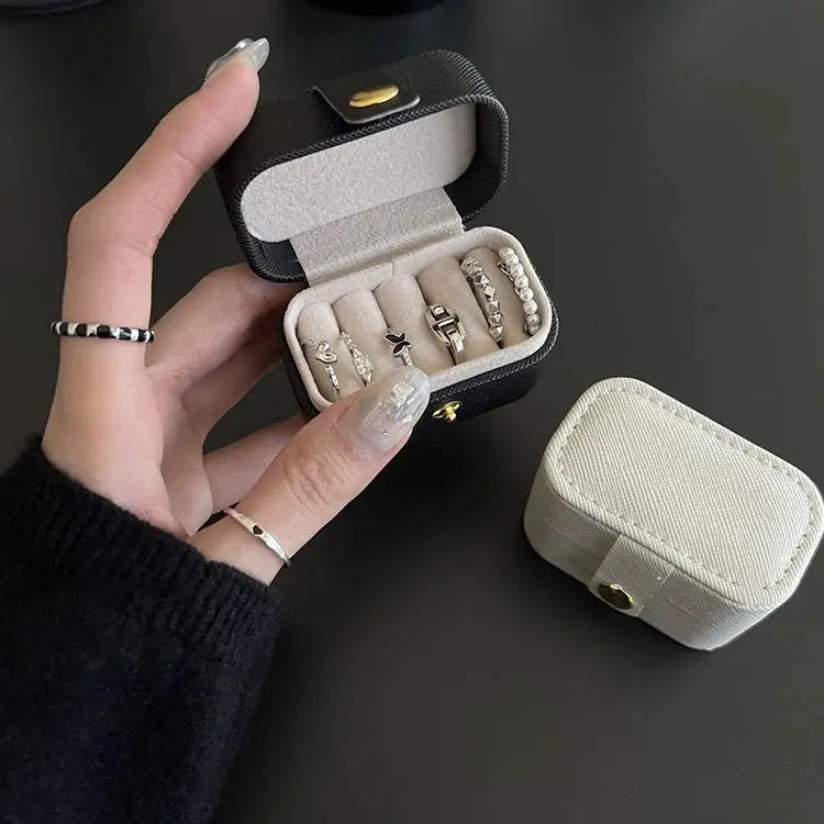 Mini Portable Leather Jewelry Storage Box Travel Organizer For Rings Necklaces And Earrings Gift