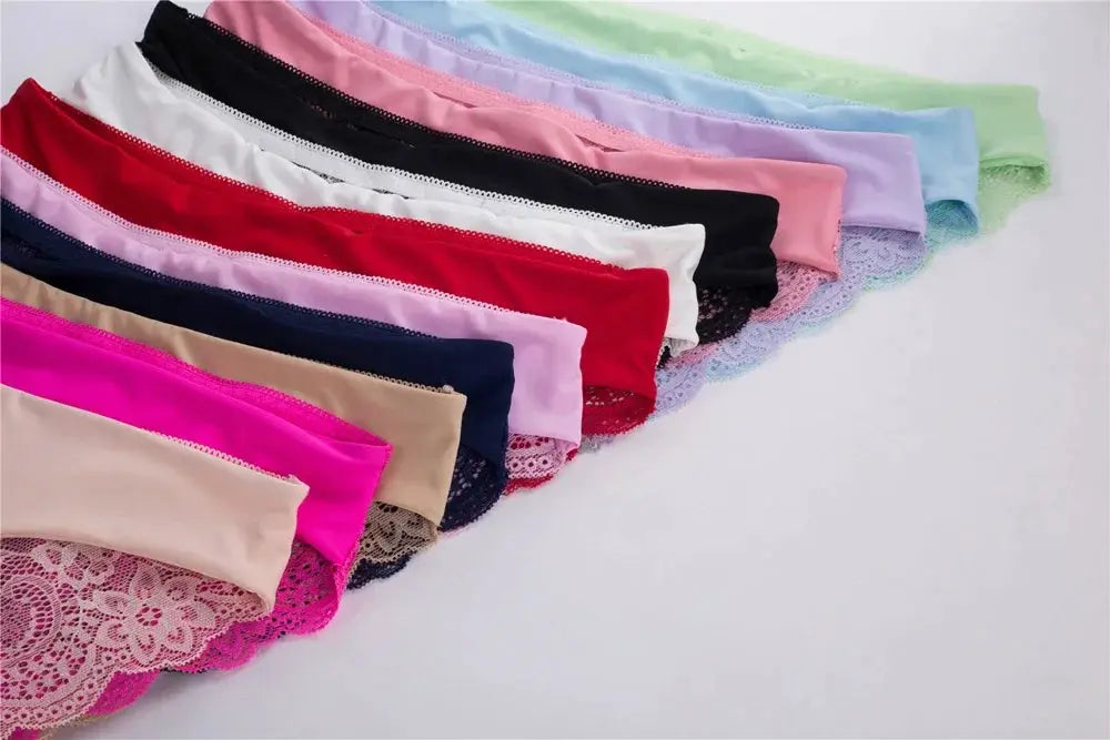 Seamless low-rise lace panties for women in an assorted multicolor set; breathable cotton fabric.