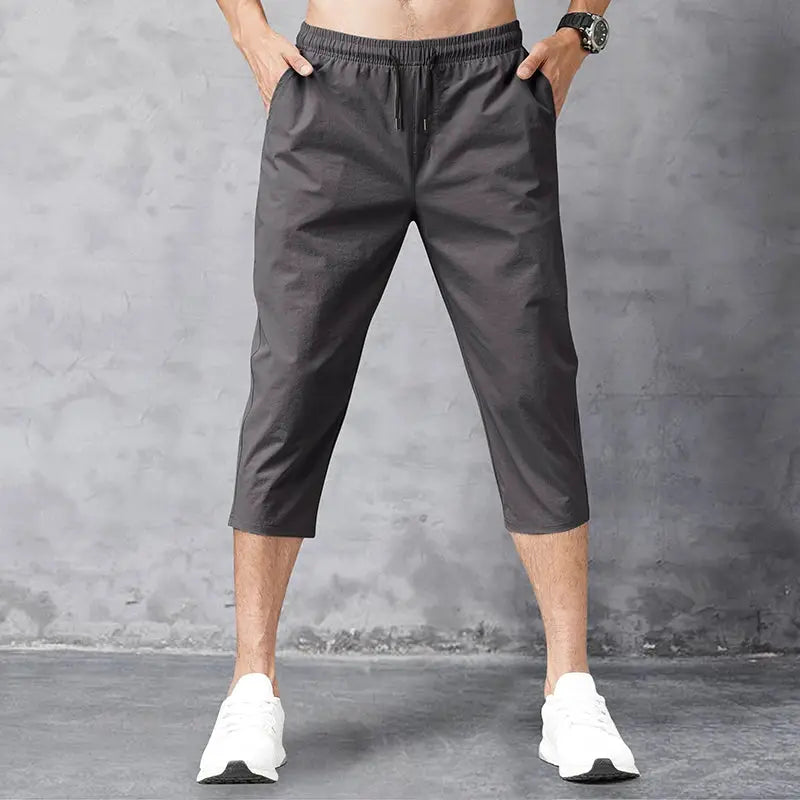 3/4 length men's quick-dry shorts in charcoal gray, Simples Market nylon with elastic waist