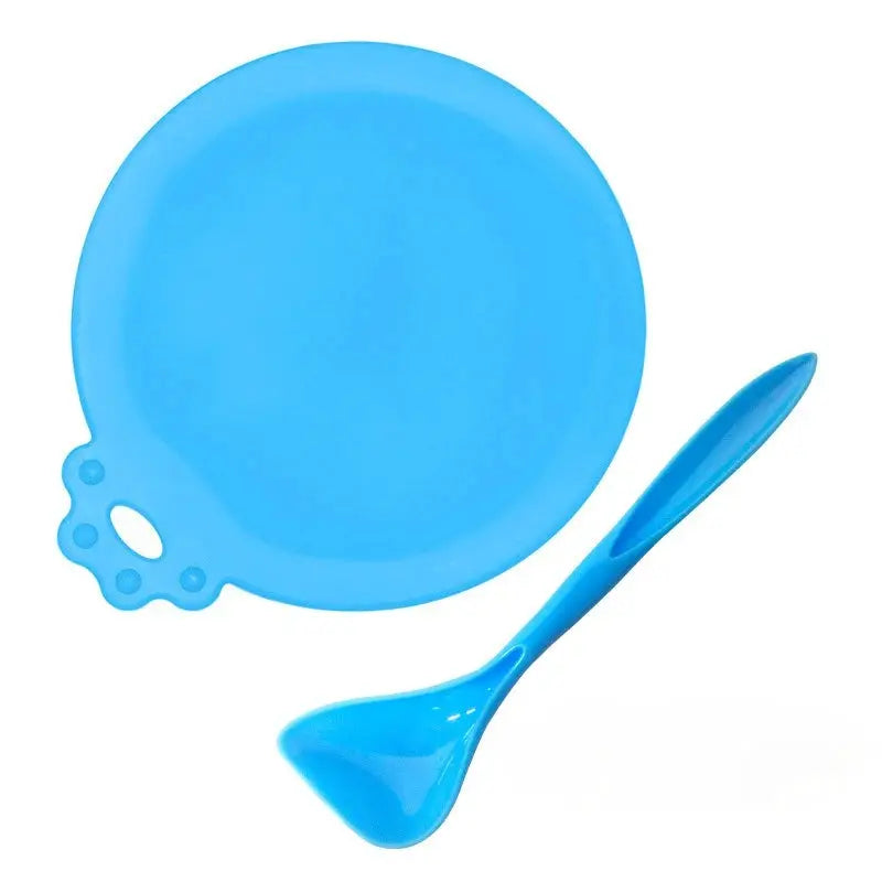 2 Piece Set Reusable Pet Food Can Covers Silicone Lids for Dogs and Cats Airtight Seal with Spoon