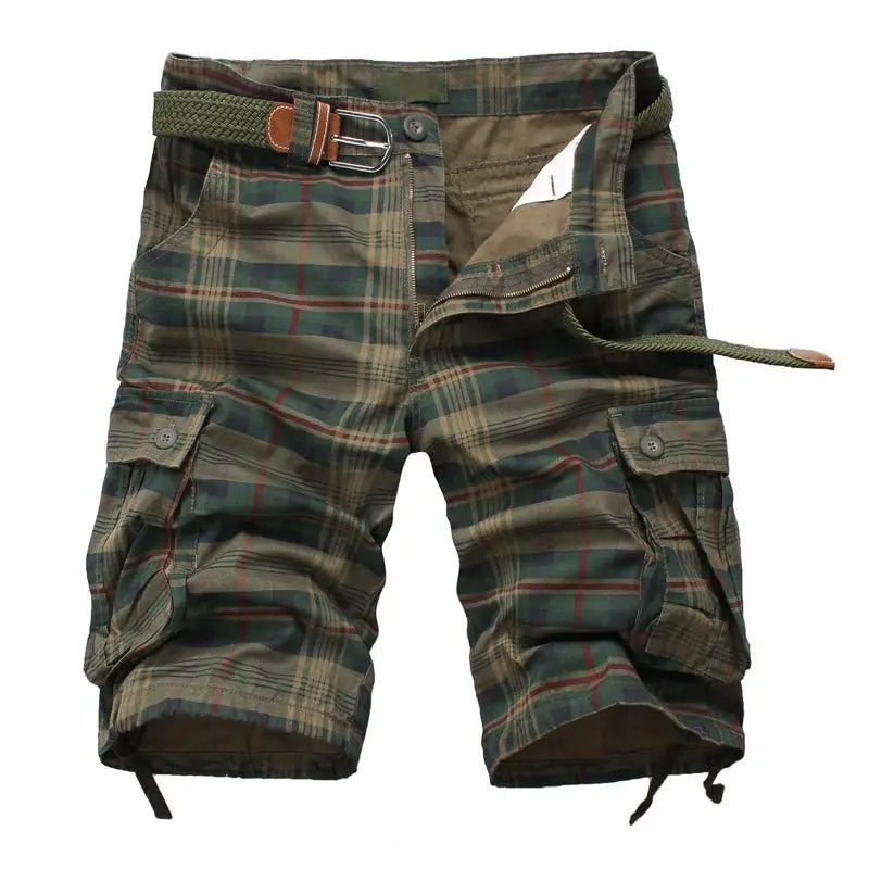 Men's plaid cargo shorts with belt, olive-green cotton knee-length outdoor beach cargo pants