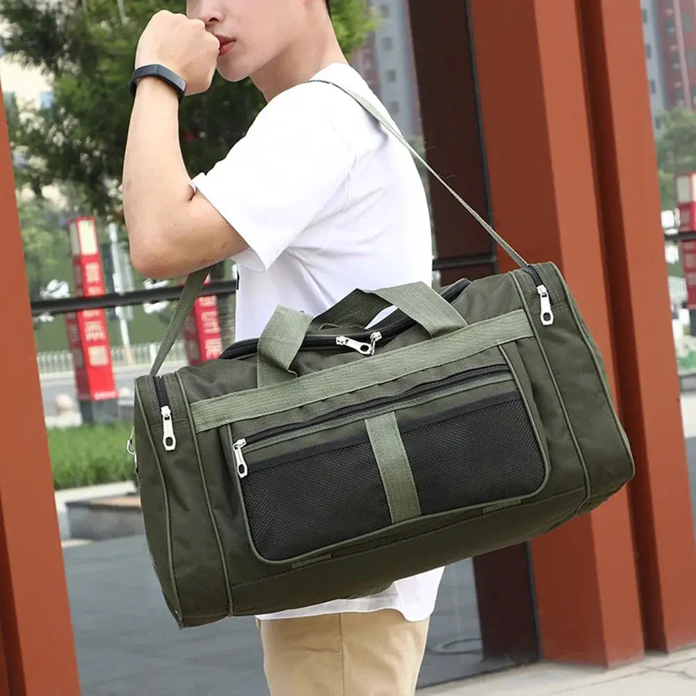 Simples Market olive green nylon gym bag with dry-wet separation and front mesh pocket