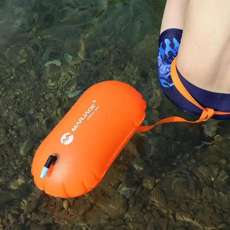 Open Water Inflatable Swim Buoy With Dry Bag For Safety Tow Float PVC Pool Accessory